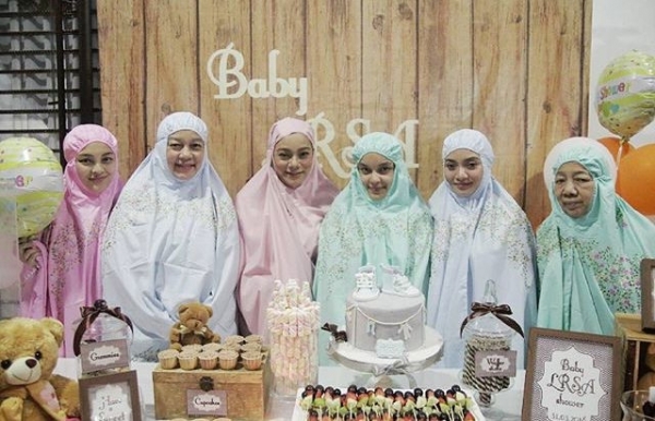 9-Sekitar-Majlis-Baby-Shower-Linda-Rafar-ROTIKAYA.jpg