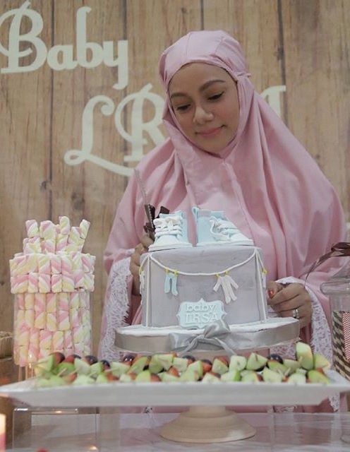 12-Sekitar-Majlis-Baby-Shower-Linda-Rafar-ROTIKAYA.jpg