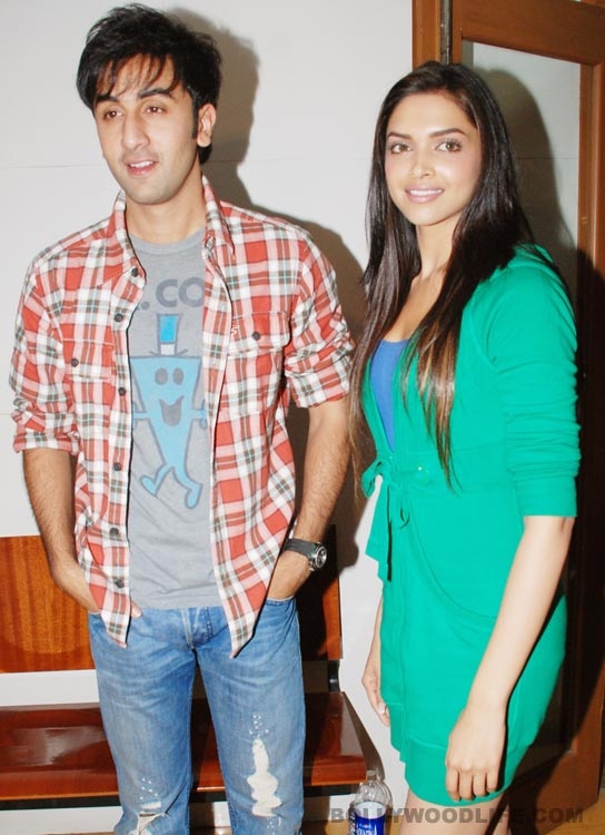 ranbir-deepika-160212.jpg