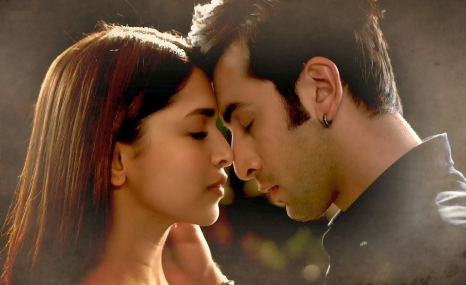 Ranbir Kapoor Deepika Padukone Wallpaper Yeh Jawani Hai deewani HD YJHD (2).jpg