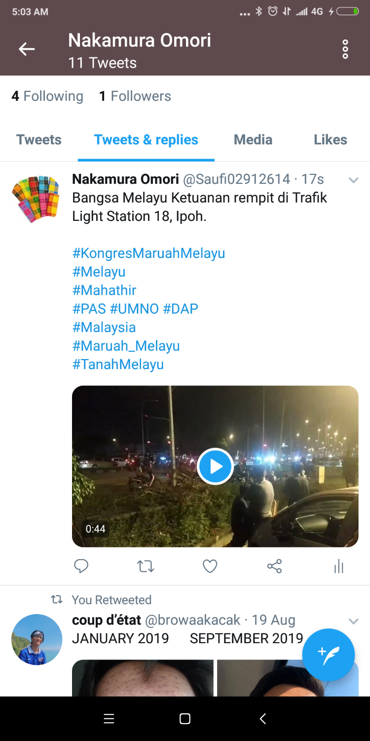 Perangai anak Melayu Haram Merempit Kat Traffic Light 