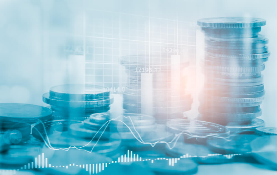 Perbandingan Utama Indikator SMA dan EMA