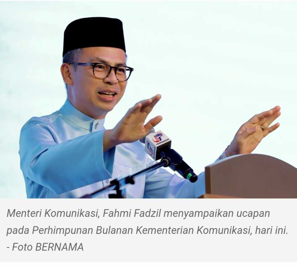 Menteri Komunikasi, Fahmi Fadzil kata Artis bermasalah seperti Aliff Aziz dan Ruhainies  disaran jalani pemulihan, tidak digam.Anda tak setuju?