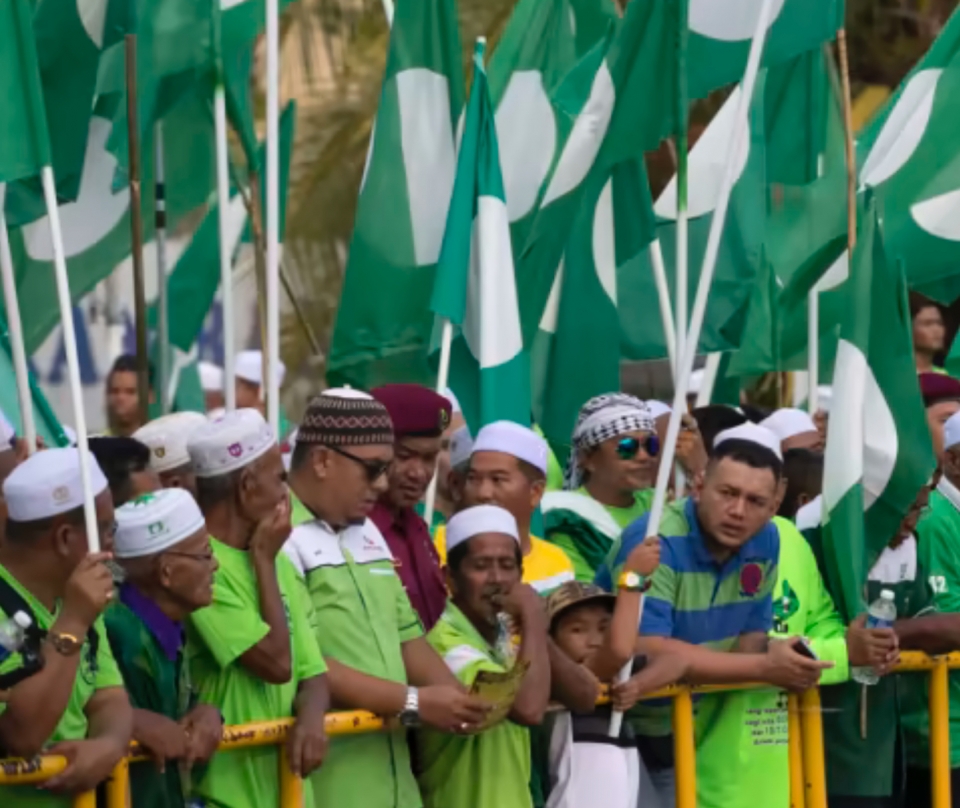 PAS tidak turut ajaran Islam, kata akar umbi