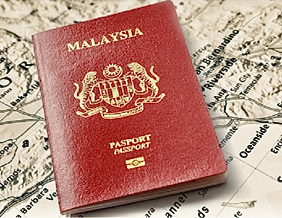 Memeningkan kepala, pasport Malaysia tidak ikut format antarabangsa?