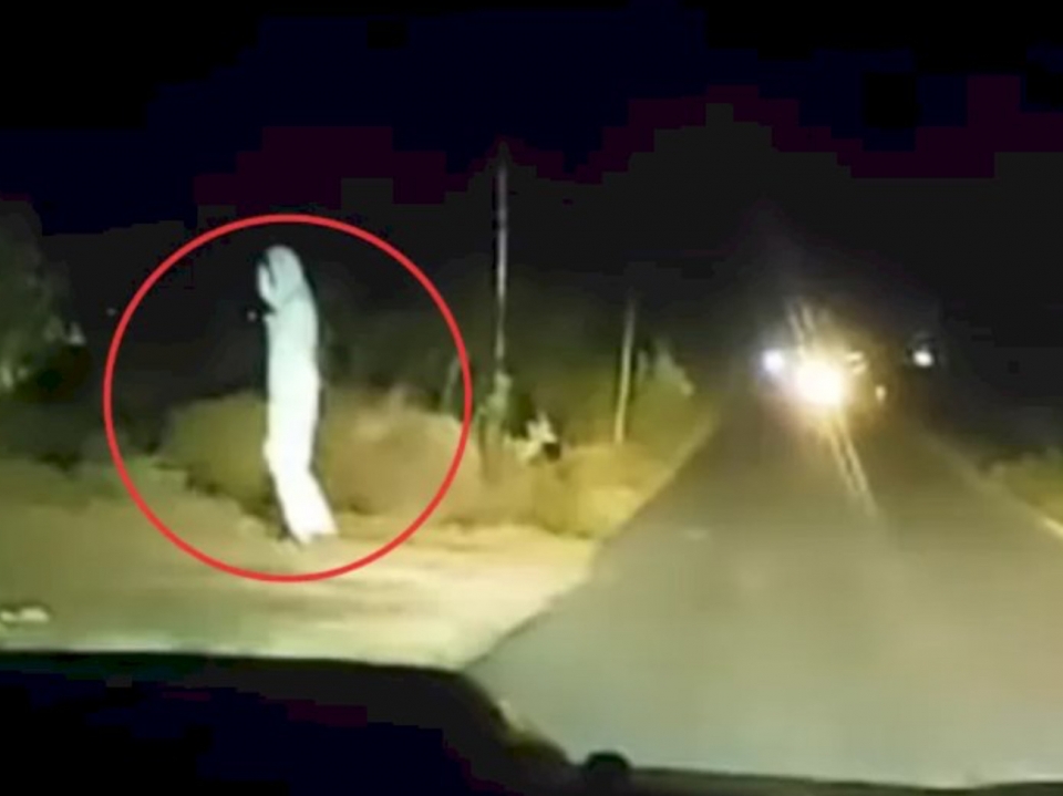 Geram sering diganggu, penduduk kejar pocong