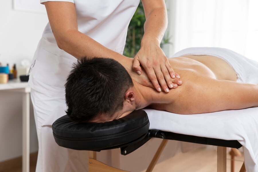 Unlocking Relaxation: The Benefits of Shiatsu Massage Explained