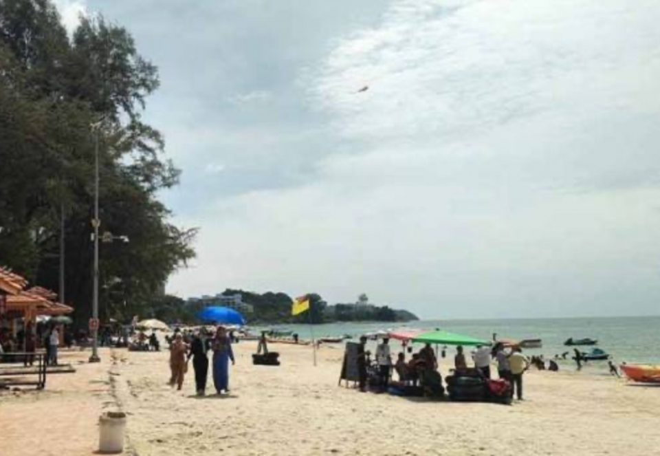 Tiada lagi khemah biru, aktiviti berkelah kembali seronok di Port Dickson