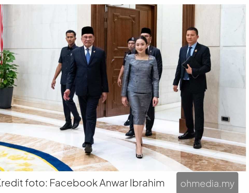 Digelar PM Paling Cantik, Lawatan Perdana Menteri Thailand Ke Malaysia bust netizen terpegun melihat kecantikan dan personaliti Paetongtarn yang cukup memukau, elegan, serta penuh keyakinan