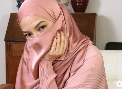 Badan Neelofa berisi sebab tomyam dan ikan stim, bukan hamil