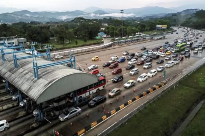 Potongan tol 50 peratus sempena Tahun Baharu Cina