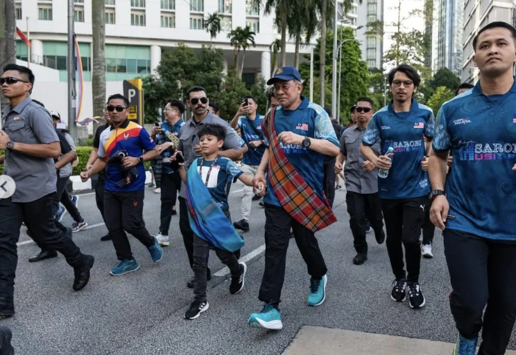 Bunyikan Hon Lepaskan Larian Secara Mengejut, PMX Terima Pujian Rakyat, ““Tindakan kecil tapi besar maknanya”