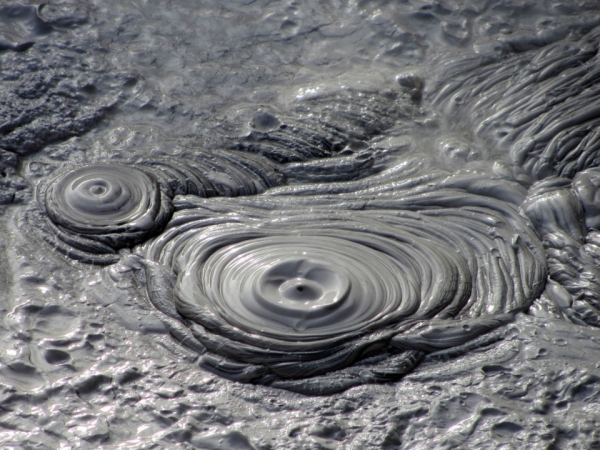 bubbling-mud.jpg