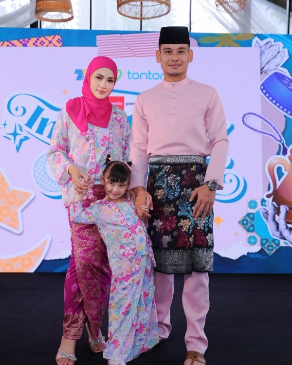 Fasha, Aidil mahu anak jadi 'star'