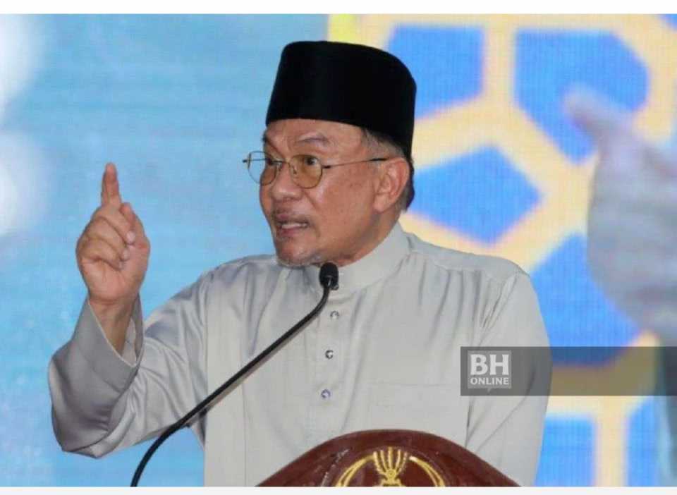 'Saya tak ambil gaji sebab nak tunjuk bukan semua menteri curi duit' - PM