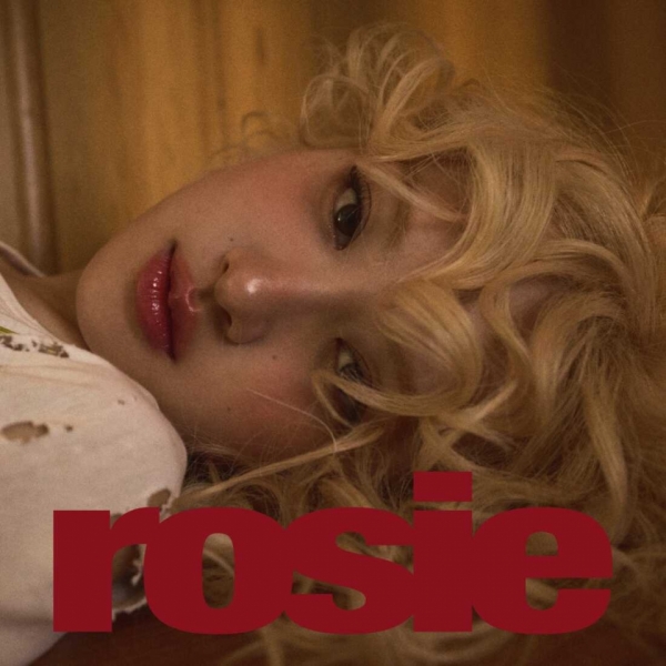 Album solo Rosé cipta rekod, cecah 2 bilion strim dalam tempoh kurang 100 hari