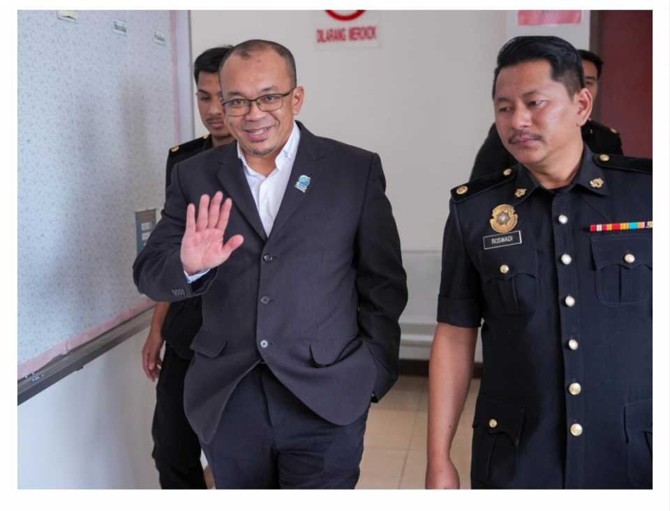 Profesor UKM didakwa makan rasuah
