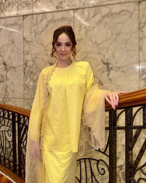 Sophia Albarakbah bercinta dengan kawan baik