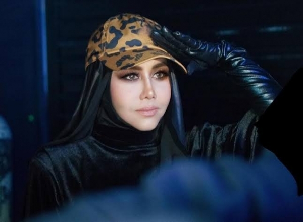 Susah mahu dapat karya hits macam dahulu – Ella