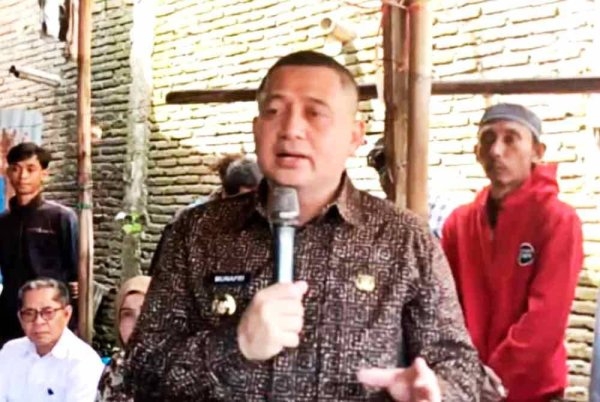 'Tolong jangan asyik tambah anak' - Datuk Bandar tegur golongan miskin