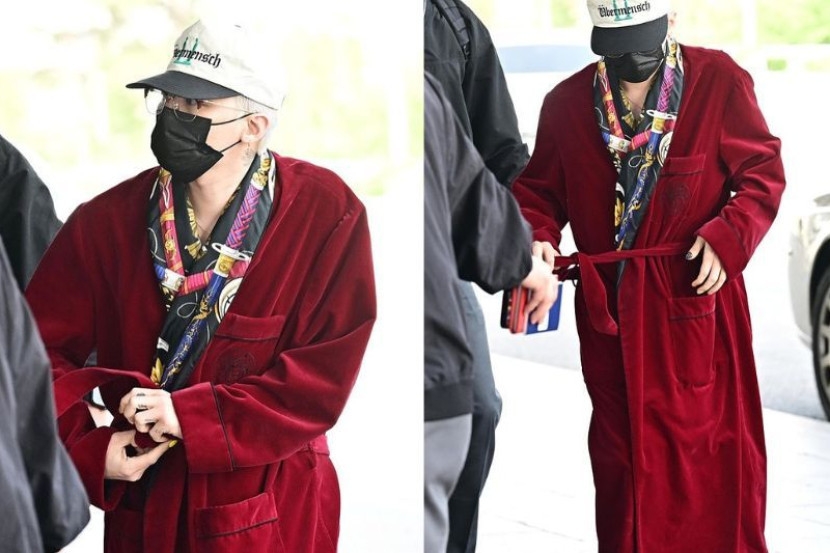 Selamba pakai jubah mandi di tempat awam, netizen label G-Dragon sakit mental