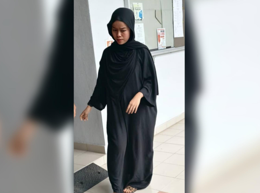 Gadis muda buka klinik gigi haram