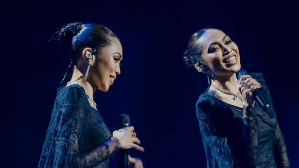 Dayang Nurfaizah terima Anugerah Khas Borneo MeleTOP