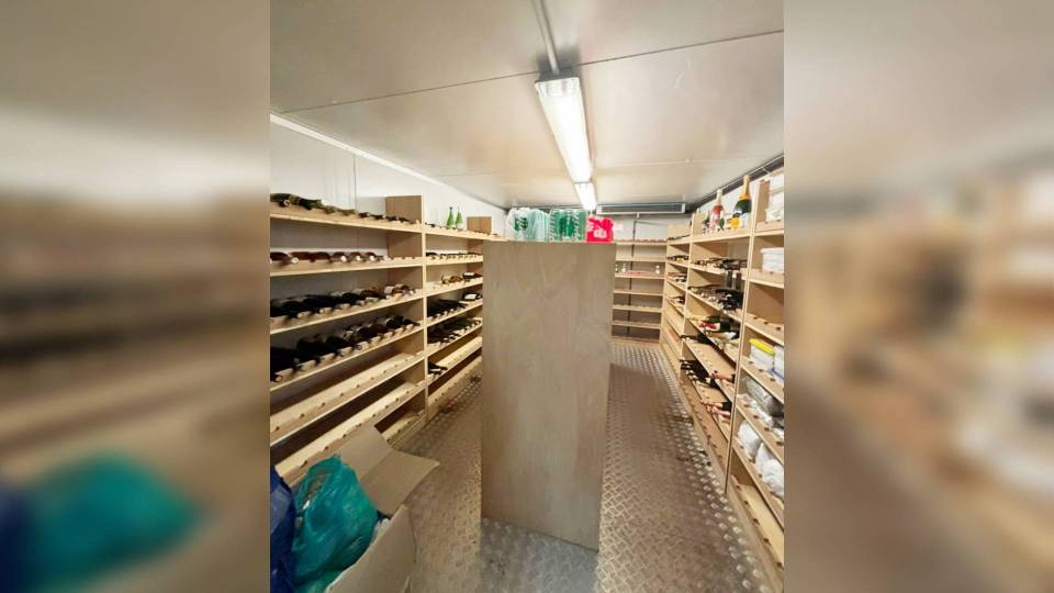 Skandal Lebuh Raya: SPRM temui gedung arak mewah dalam serbuan 6 rumah dikaitkan Tan Sri