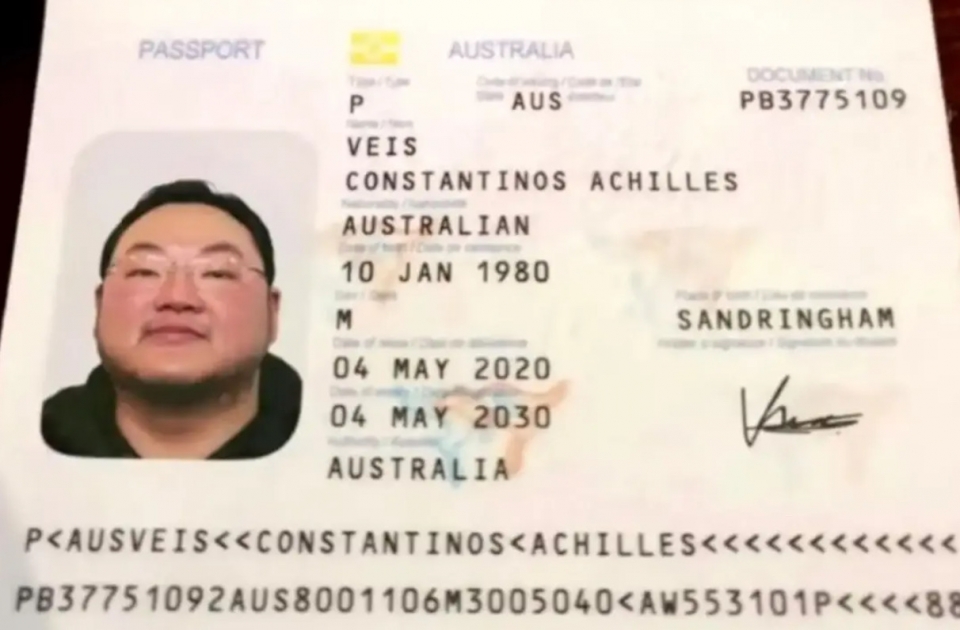 Nak jadi Sister Hong jugak ke? Jho Lo menyamar di China, guna nama palsu!