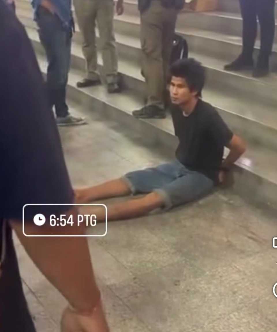 2 Rakyat Malaysia di Bakar Bekas Peninju Thailand