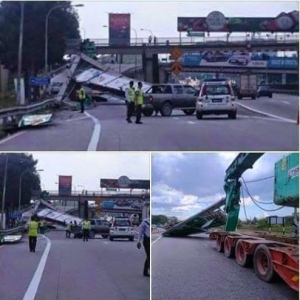 Kren Merempuh Papan Tanda Di Persimpangan Batu Tiga