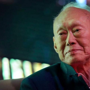 Keadaan Kesihatan Lee Kuan Yew Semakin Nazak