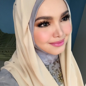 Keluarga saya terkesan dengan isu perceraian itu- Siti Nurhaliza