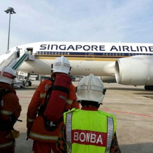 Pesawat Singapore Airlines mendarat cemas di KLIA