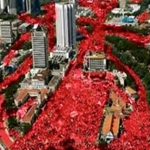 Perhimpunan Baju Merah Jadi 'Troll' Kerana Menipu Bilangan Peserta..