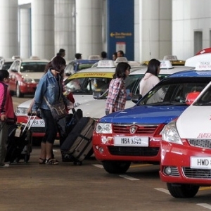 Kaunter Teksi KLIA 2 Komplot Tawar Teksi Premium