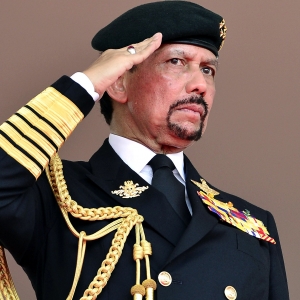 9 Sebab Mengapa Sultan Brunei Dikagumi Rakyatnya