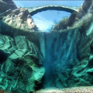 10 Gambar Sungai Verzasca Paling Jernih Di Dunia