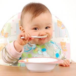 Pujuk Anak Anda Makan Banyak