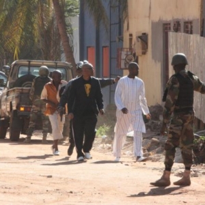 Mali Diserang Pengganas, 170 Ditawan, Lebih 20 Maut