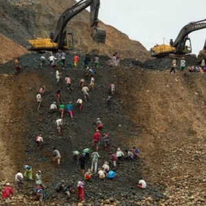 Tanah Runtuh Di Lombong Batu Permata, 30 Terbunuh