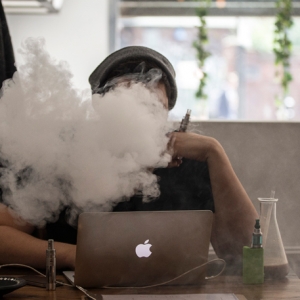 Haramkan vape: Selangor, Kedah  tidak ikut jejak Johor