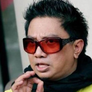 Risau Ugutan Kena Sunat, Azwan Ali Buat Laporan Polis