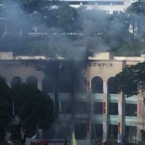 Perpustakaan Kuala Lumpur Terbakar!