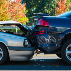 Jangan Panik! 14 Tip Ringkas Jika Kena Hentam Dek Kereta Belakang