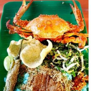 Nasi Kerabu Ketam Gerai Kak Leha Oii!