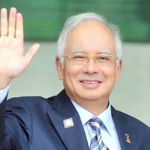 Najib Terima Kad Ucapan Keluarga Mangsa MH17
