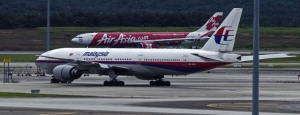 MAS & Air Asia Tawar Tiket Harga Diskaun Untuk Penumpang Rayani Air