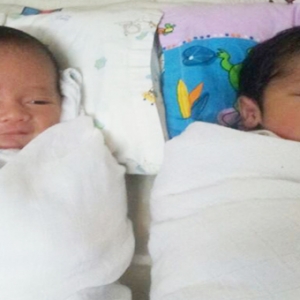 Simpati, Bayi Kembar Baru Lahir 8 Hari Kehilangan Ibu