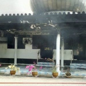 Masjid Kampung Layang-Layang Musnah Dalam Kebakaran
